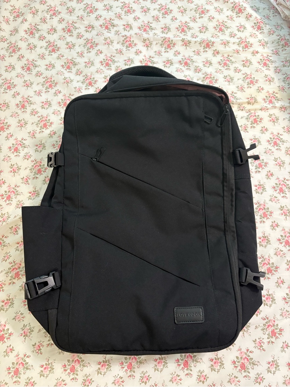 Lovevook Black Men's Backpack with Organized Compartments